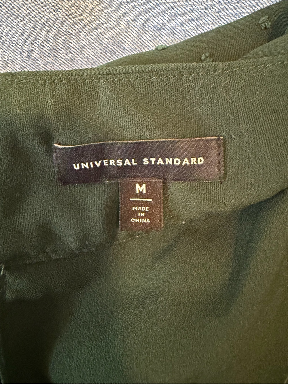 Universal Standard Green Blouse - Picture 2 of 4